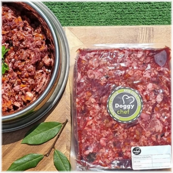 Curated visual reference: Visual Reference: Lamb With Veggie Raw Food For Dogs 1Kg